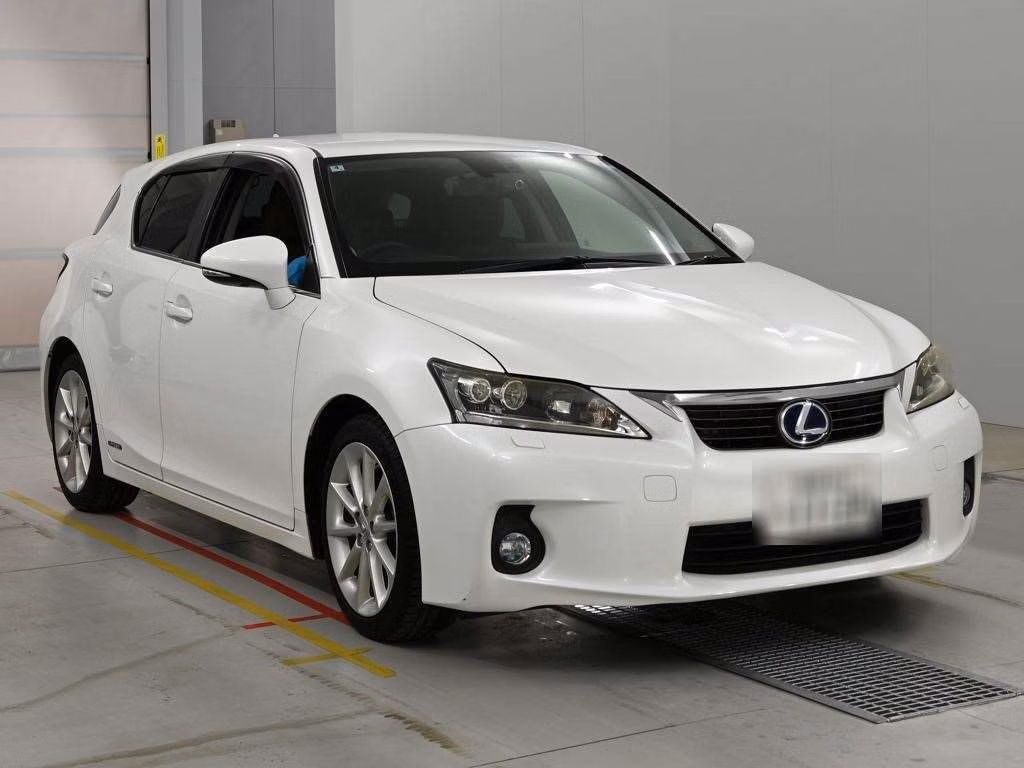 LEXUS CT200H
