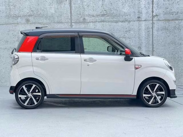 DAIHATSU CAST