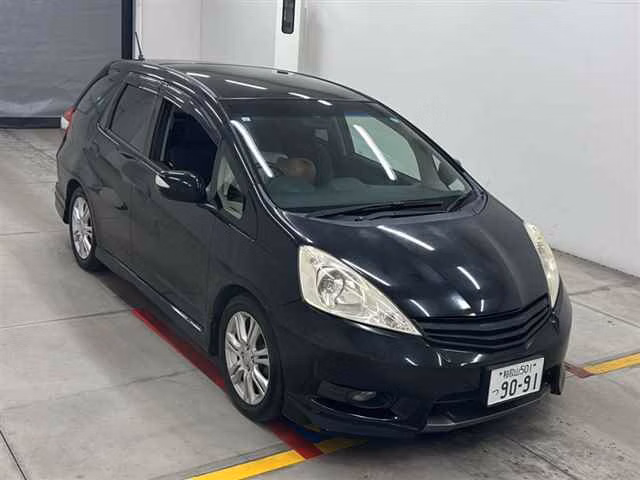 HONDA FIT SHUTTLE