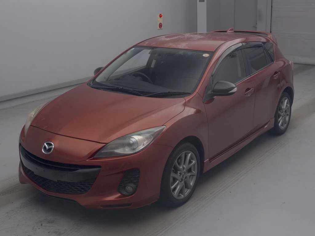 MAZDA AXELA