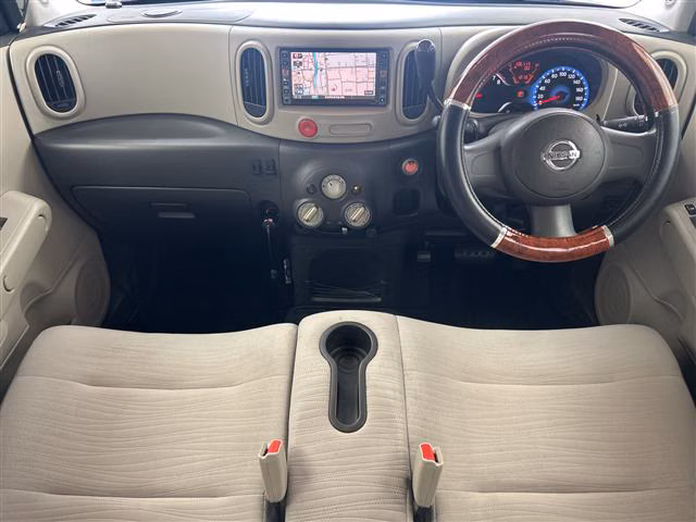 NISSAN CUBE