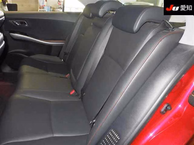 TOYOTA SAI
