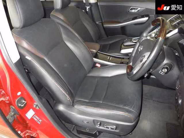 TOYOTA SAI