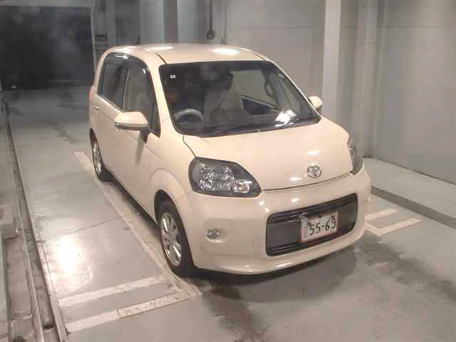 TOYOTA PORTE