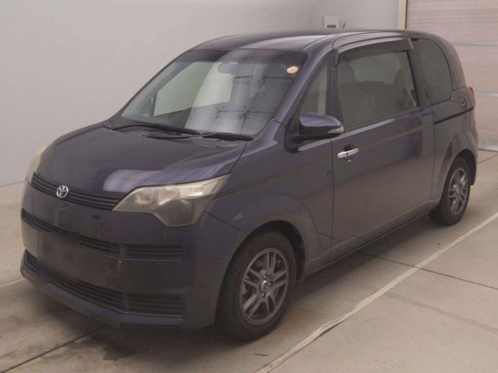 TOYOTA SPADE