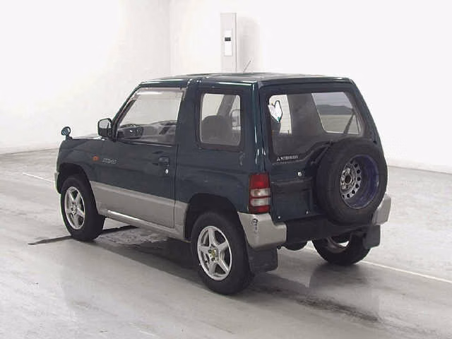 MITSUBISHI PAJERO MINI