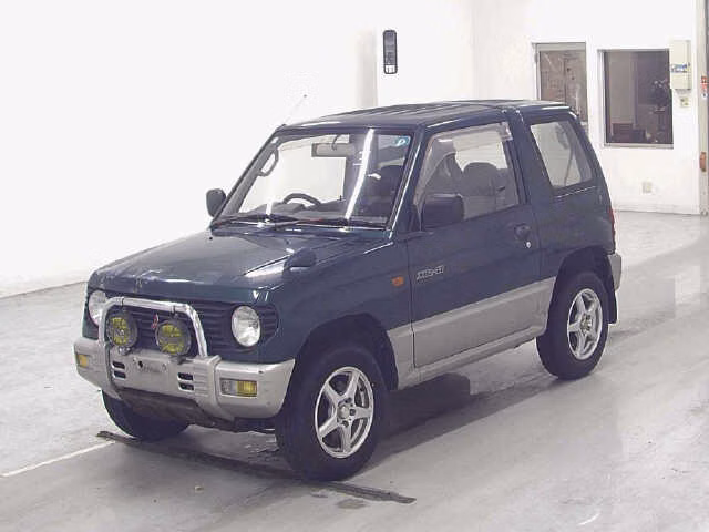 MITSUBISHI PAJERO MINI