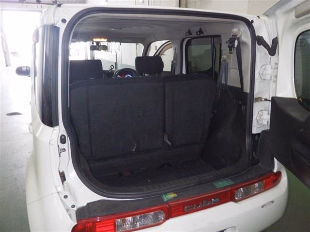 NISSAN CUBE