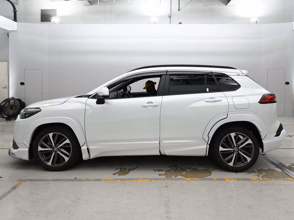 TOYOTA COROLLA CROSS