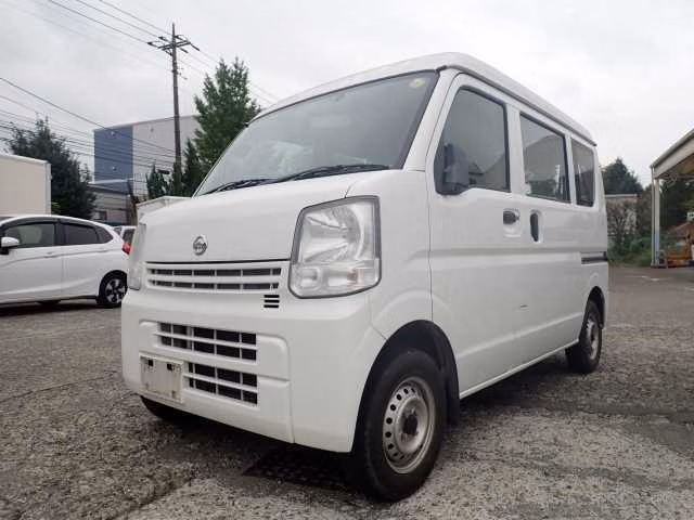 NISSAN NV100 CLIPPER
