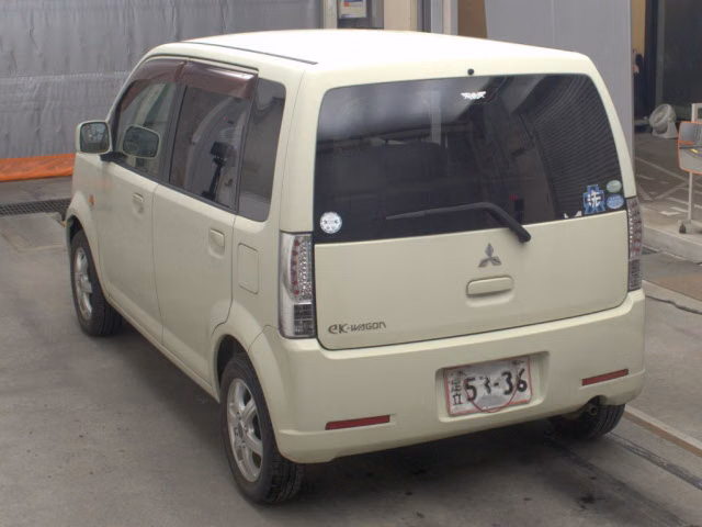 MITSUBISHI EK WAGON