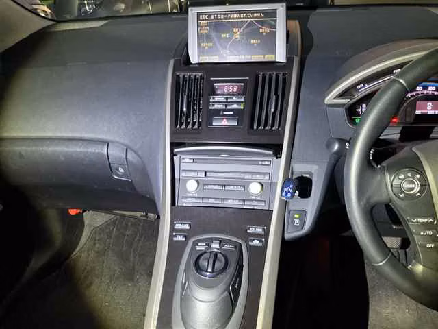 TOYOTA SAI