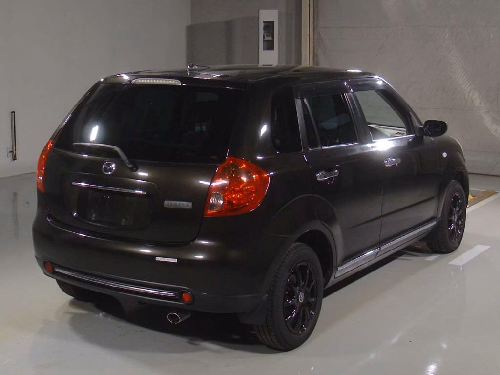 MAZDA VERISA