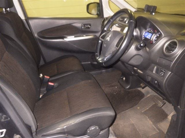 MITSUBISHI EK CUSTOM