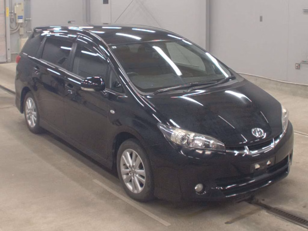 TOYOTA WISH
