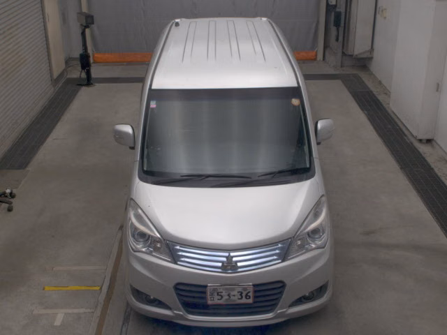 MITSUBISHI DELICA D:2