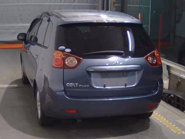 MITSUBISHI COLT PLUS