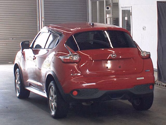 NISSAN JUKE