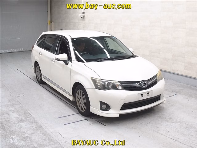 TOYOTA COROLLA FIELDER