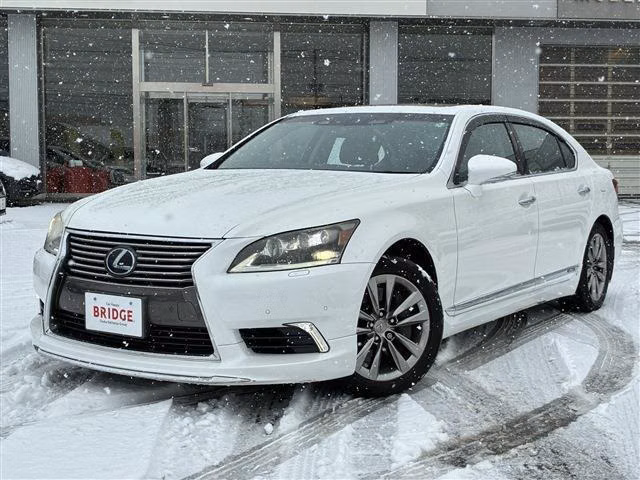Lexus LS600h