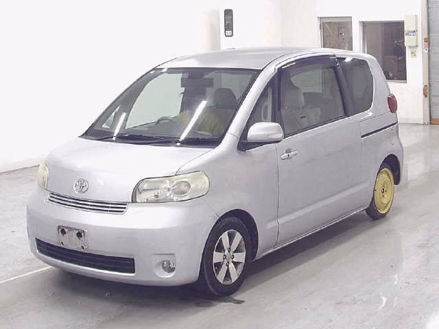 TOYOTA PORTE