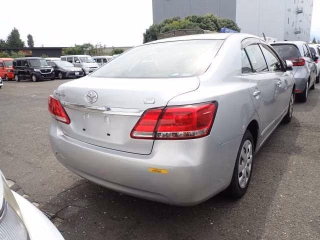 TOYOTA PREMIO