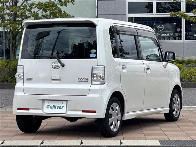 DAIHATSU MOVE CONTE