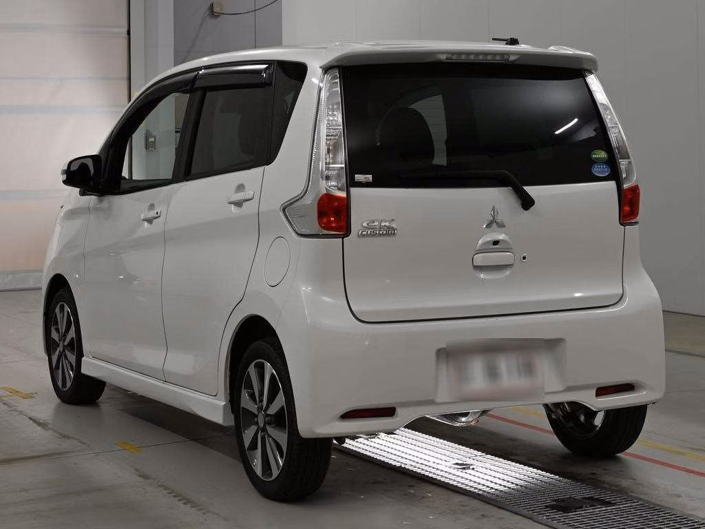 MITSUBISHI EK CUSTOM