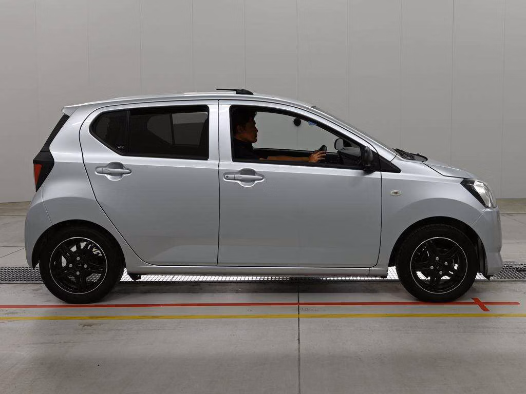 TOYOTA PIXIS EPOCH