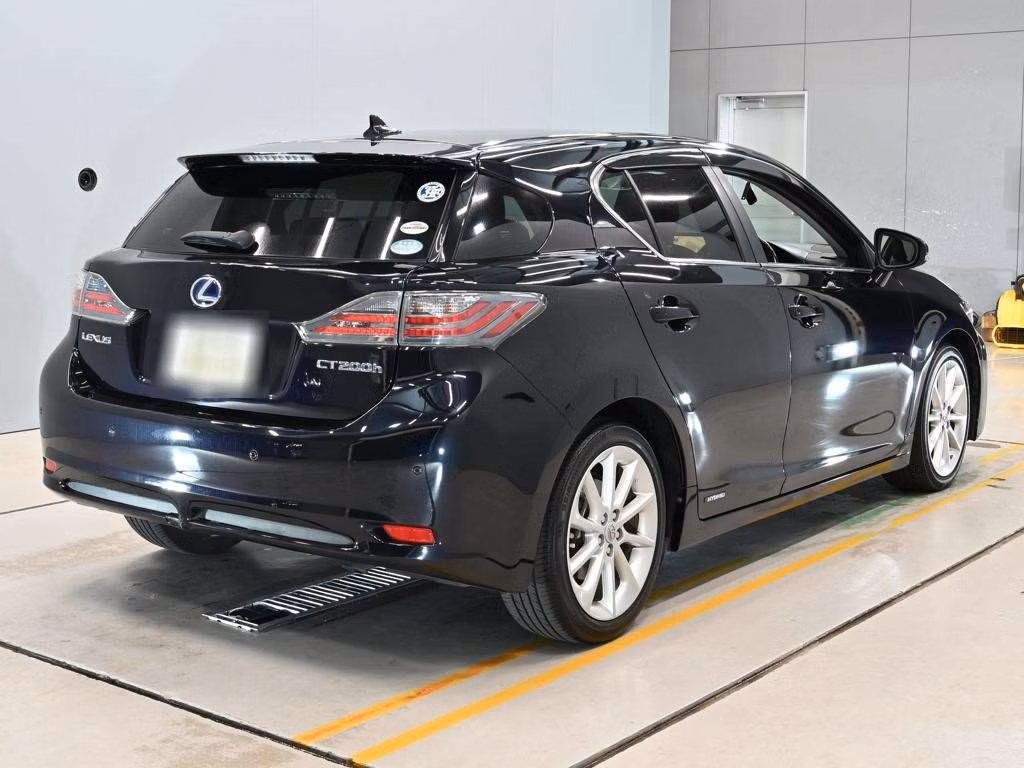 LEXUS CT200H