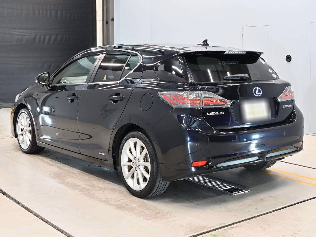 LEXUS CT200H