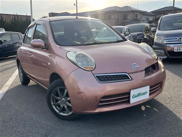 Nissan March