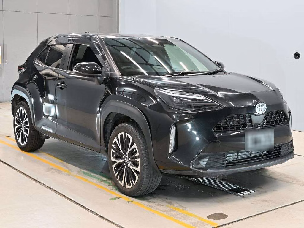 TOYOTA YARIS CROSS