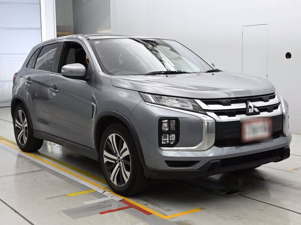MITSUBISHI RVR