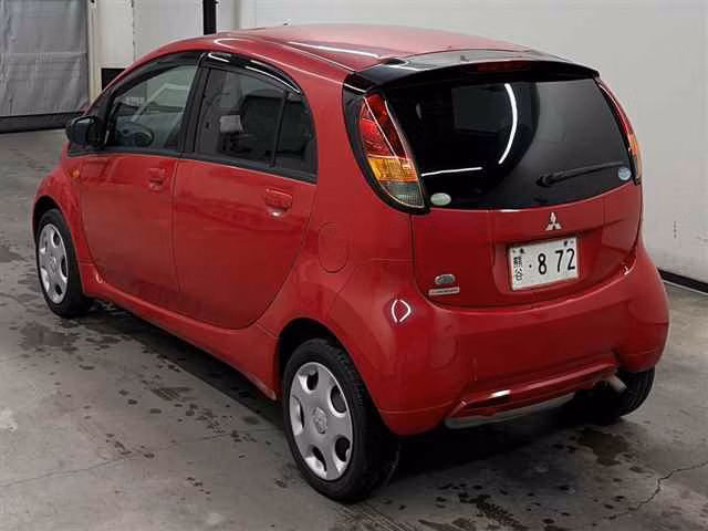 MITSUBISHI I