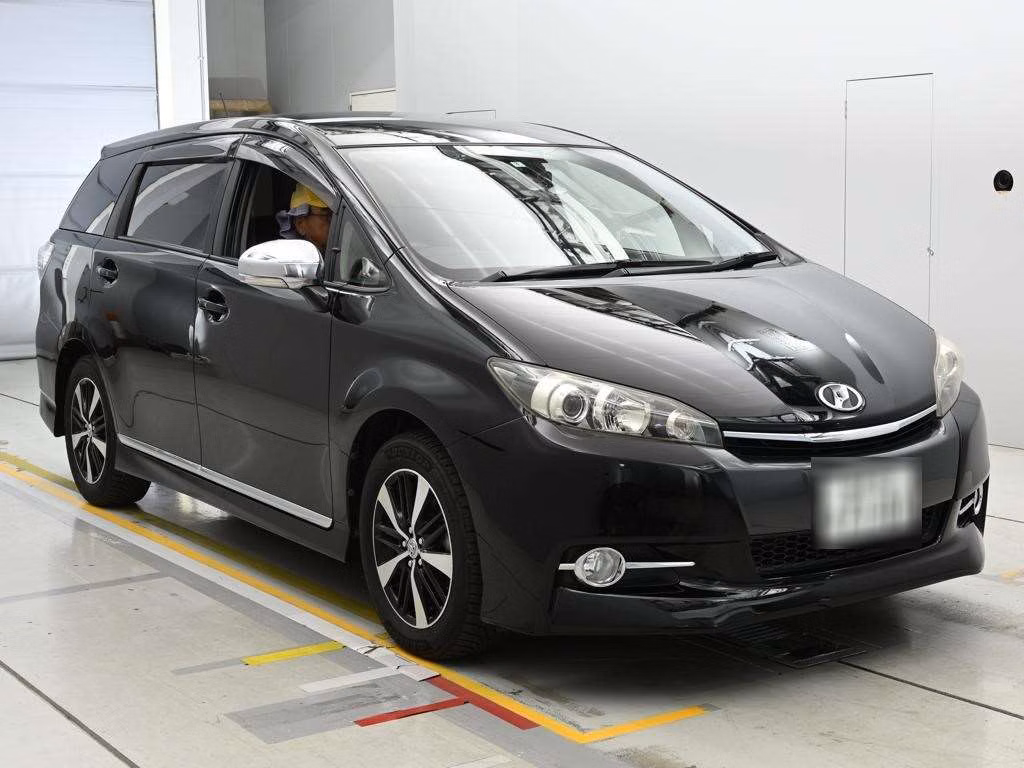 TOYOTA WISH