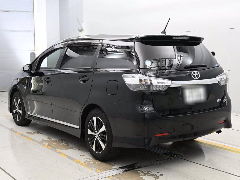 TOYOTA WISH