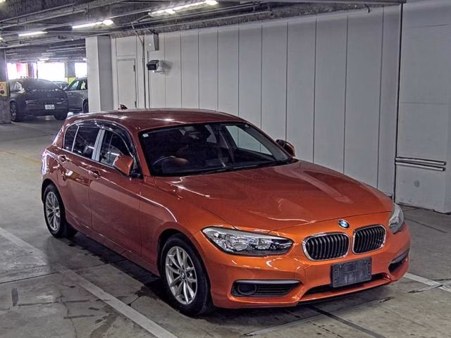 BMW 1-SERIES