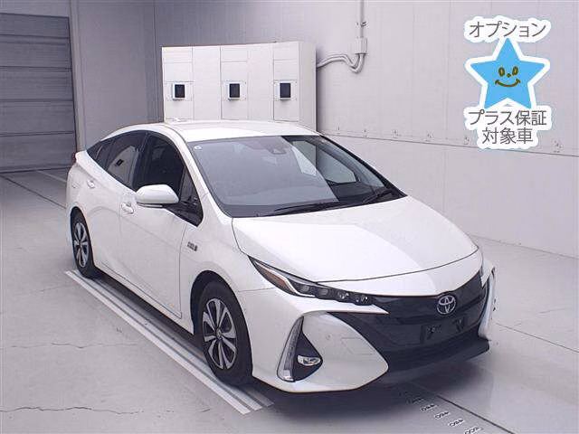Toyota Prius PHV