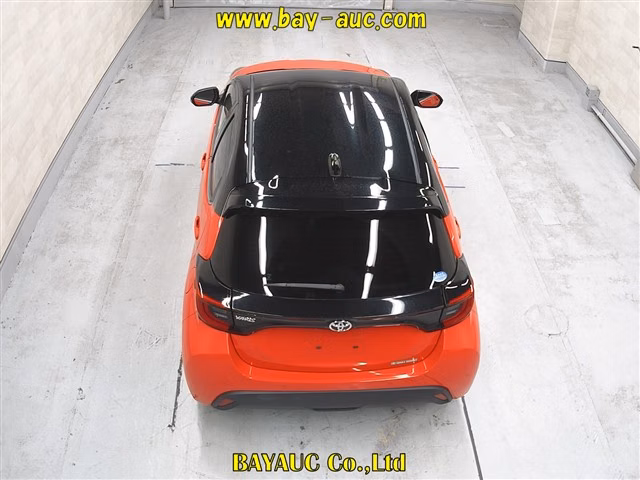 TOYOTA YARIS