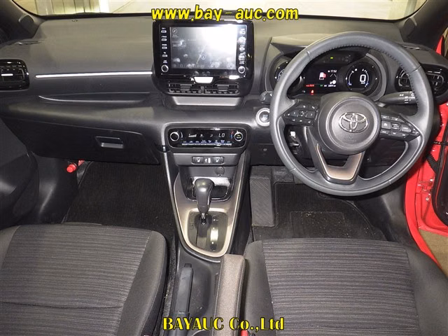 TOYOTA YARIS