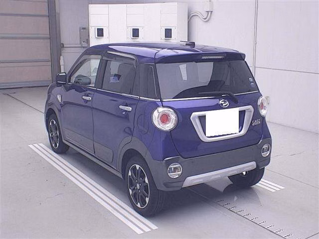 DAIHATSU CAST