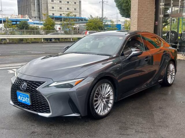 Lexus IS300h