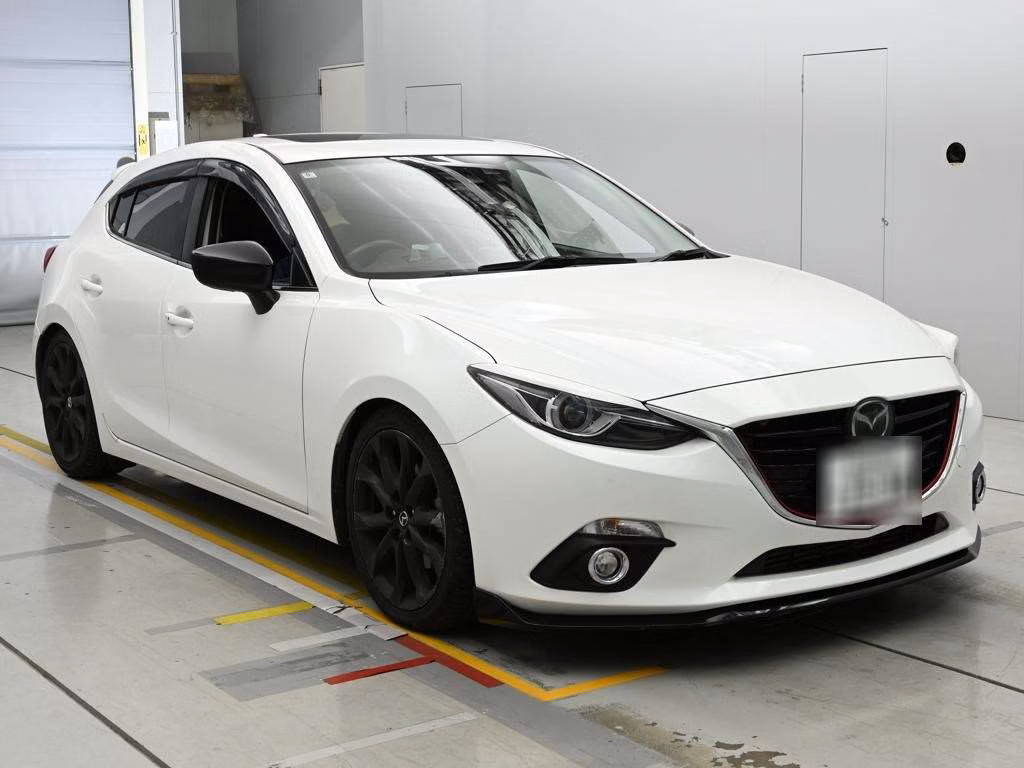 MAZDA AXELA
