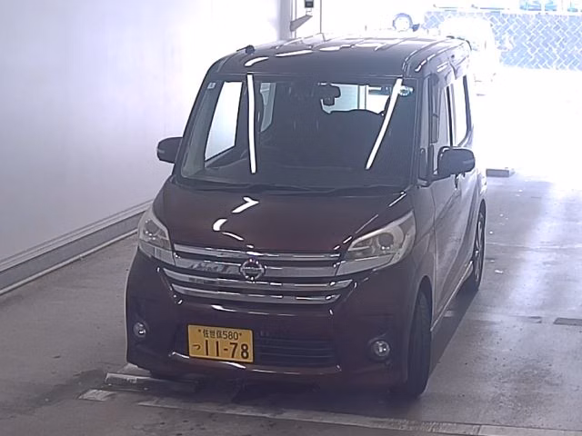 NISSAN DAYZ ROOX
