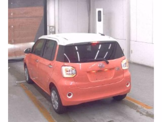 DAIHATSU BOON