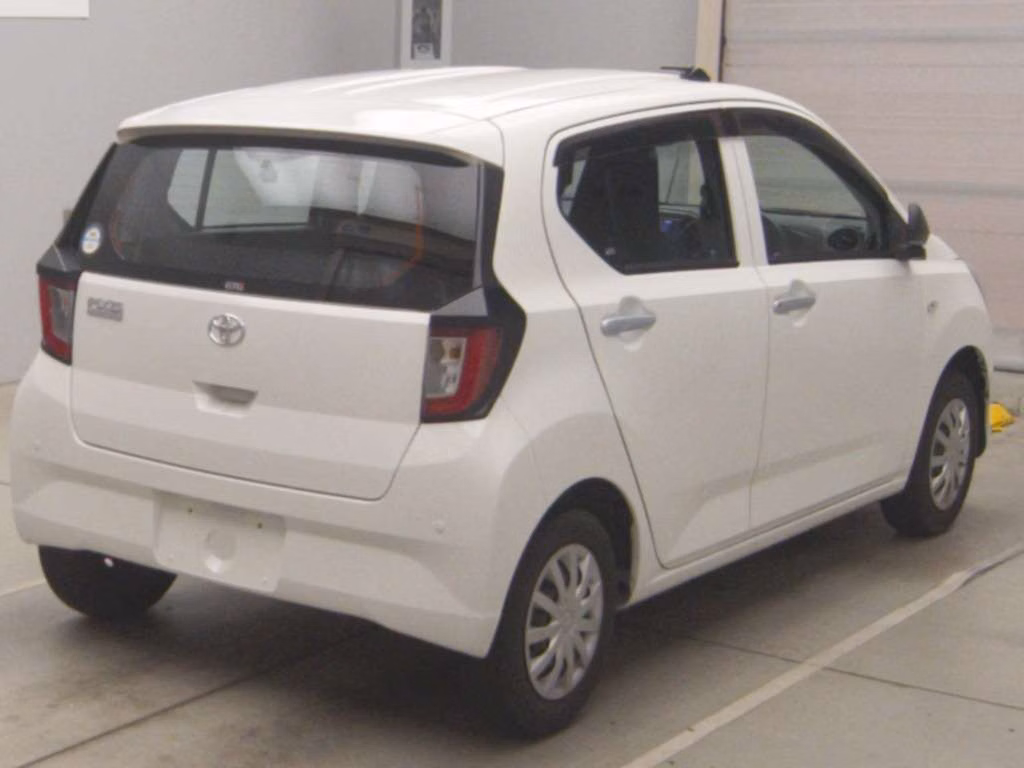 TOYOTA PIXIS EPOCH