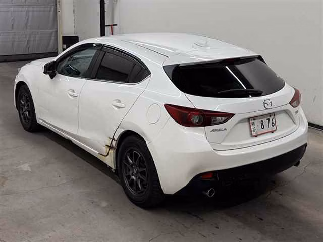 MAZDA AXELA