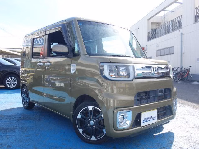 DAIHATSU WAKE