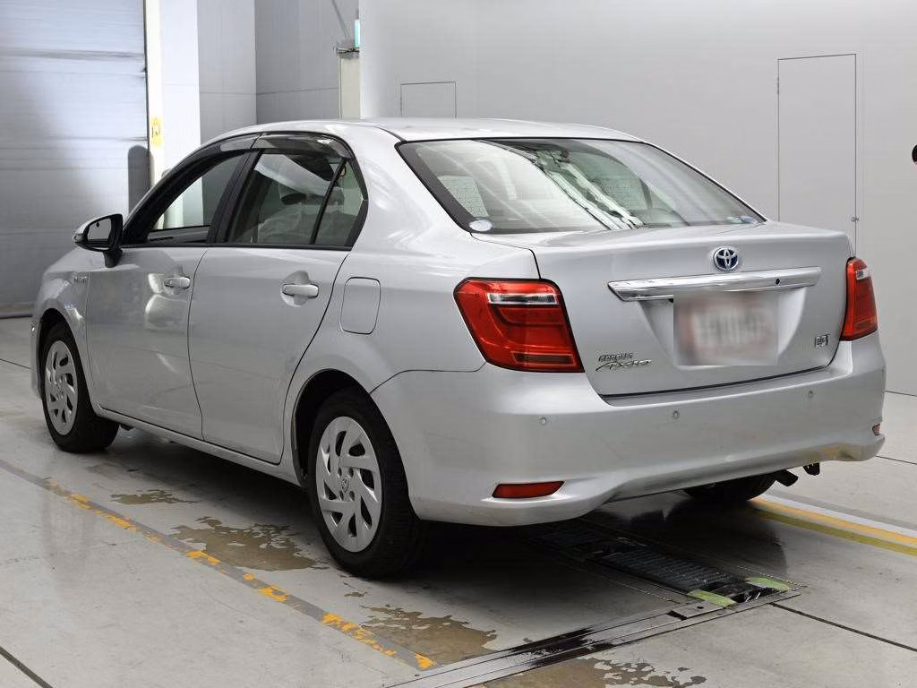 TOYOTA COROLLA AXIO